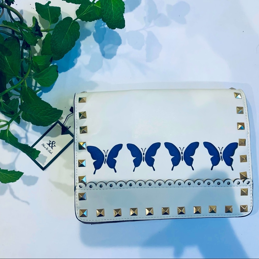 NWT White & Blue butterfly 🦋 studded clutch ☀️